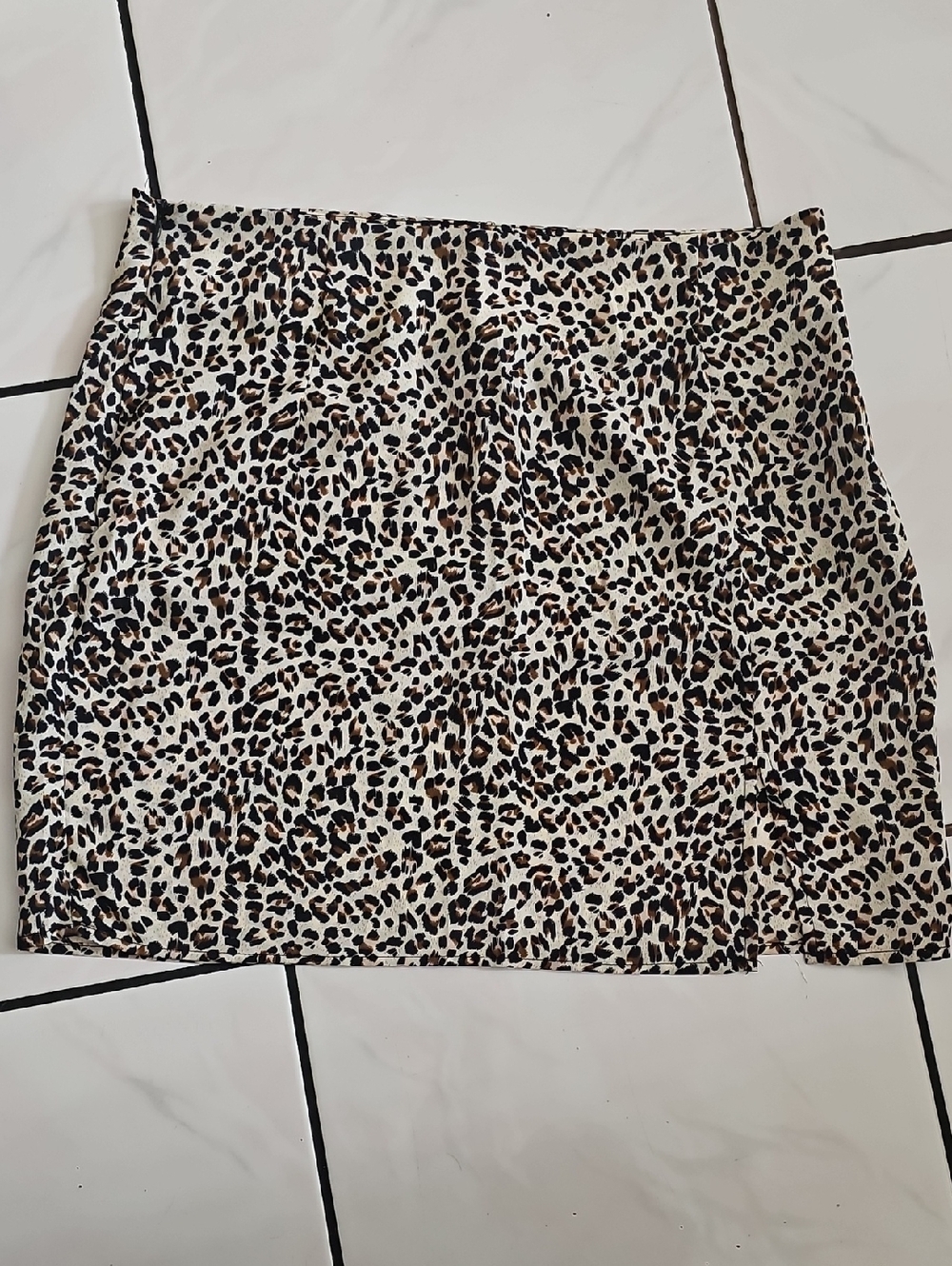 SHEIN Leopard Print Mini Skirt in Cream, Brown, Black